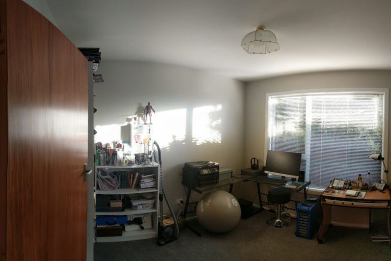 Photo of property in 64 Coopers Road, Dallington, Christchurch, 8061