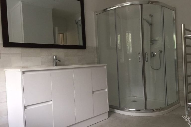 Photo of property in 26 Miro Street, New Lynn, Auckland, 0600