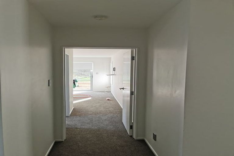 Photo of property in 28 Harris Drive, Silverdale, 0932