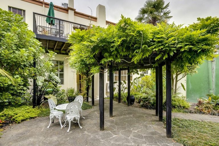 Photo of property in 214b Emerson Street, Napier South, Napier, 4110