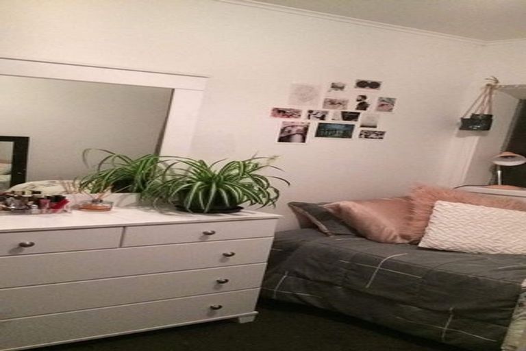 Photo of property in 11b Highbury Road, Highbury, Wellington, 6012