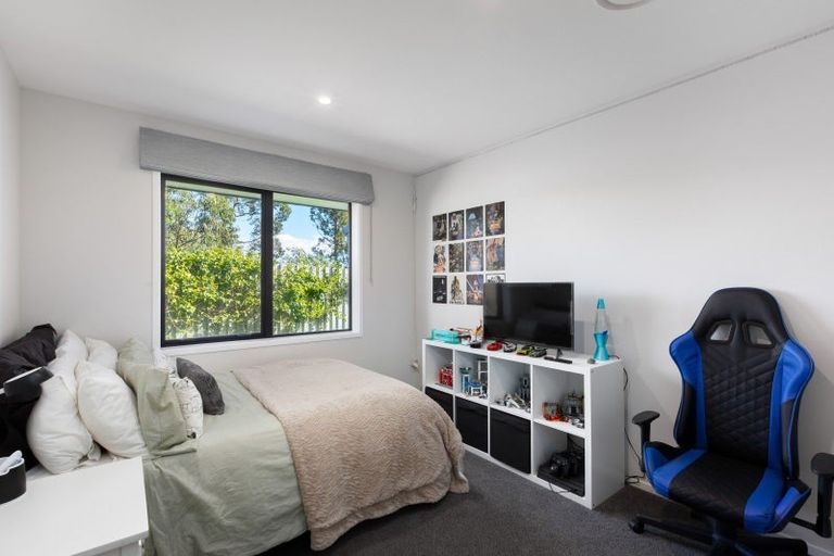 Photo of property in 18 Charlotte Drive, Omokoroa, 3114