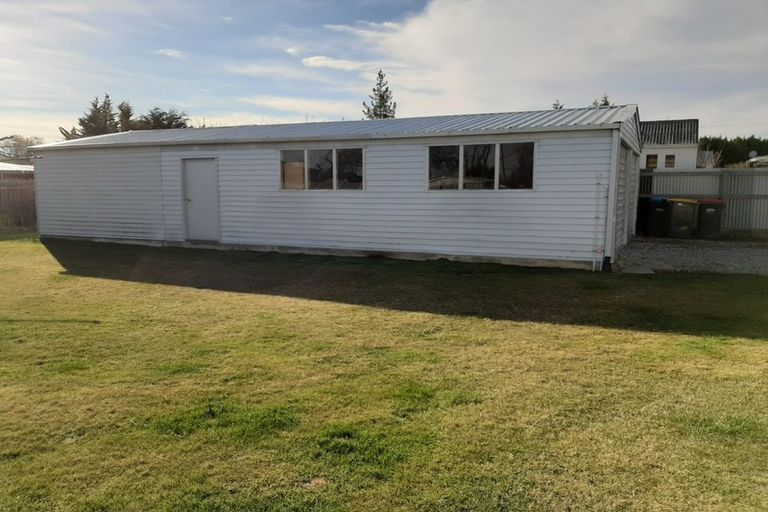 Photo of property in 25 Northland Street, Ranfurly, 9332