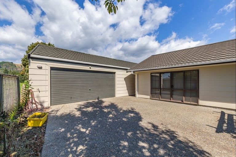 Photo of property in 242 Kuku East Road, Kuku, Levin, 5570