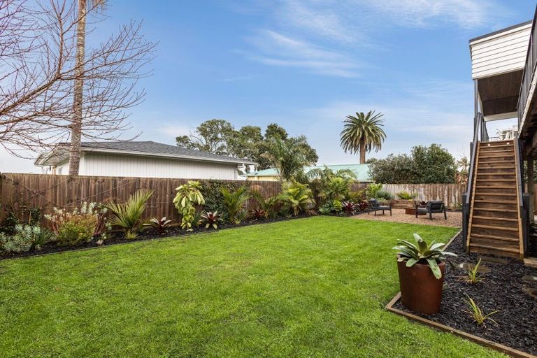 Photo of property in 7 Ronald Avenue, Glenbrook, Waiuku, 2681