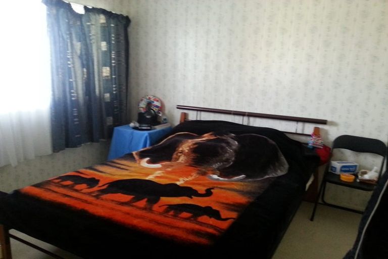 Photo of property in 1/16 Troon Place, Papatoetoe, Auckland, 2025