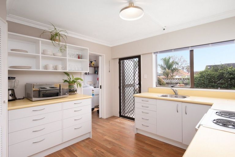 Photo of property in 8b Howell Place, Tauranga South, Tauranga, 3112