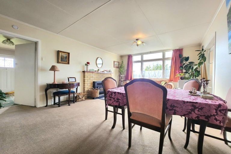 Photo of property in 72 Perth Street, South Hill, Oamaru, 9400