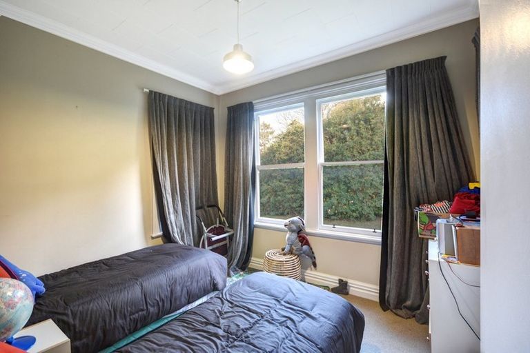 Photo of property in 14 Wanaka Street, Ravensbourne, Dunedin, 9022