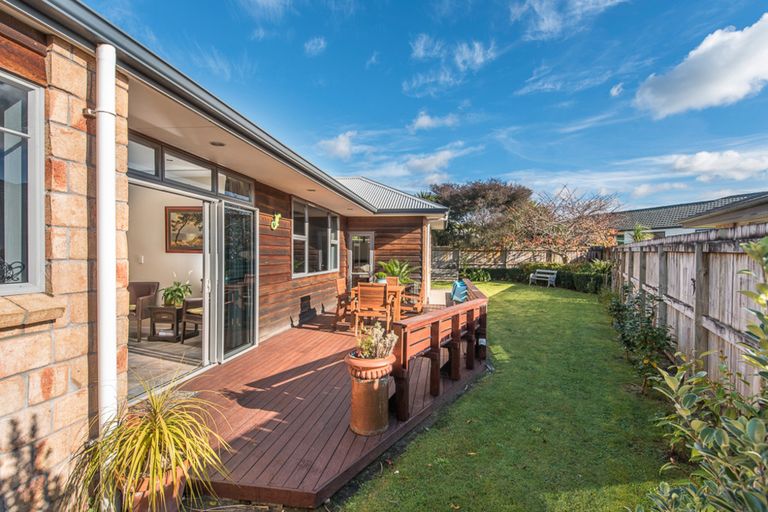 Photo of property in 6 Avonbrook Lane, Pukekohe, 2120