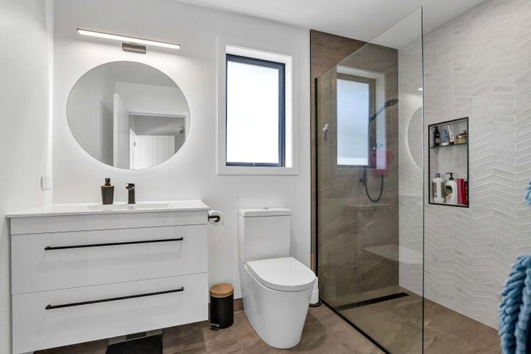 Photo of property in 123 Princess Street, Waitara, 4383