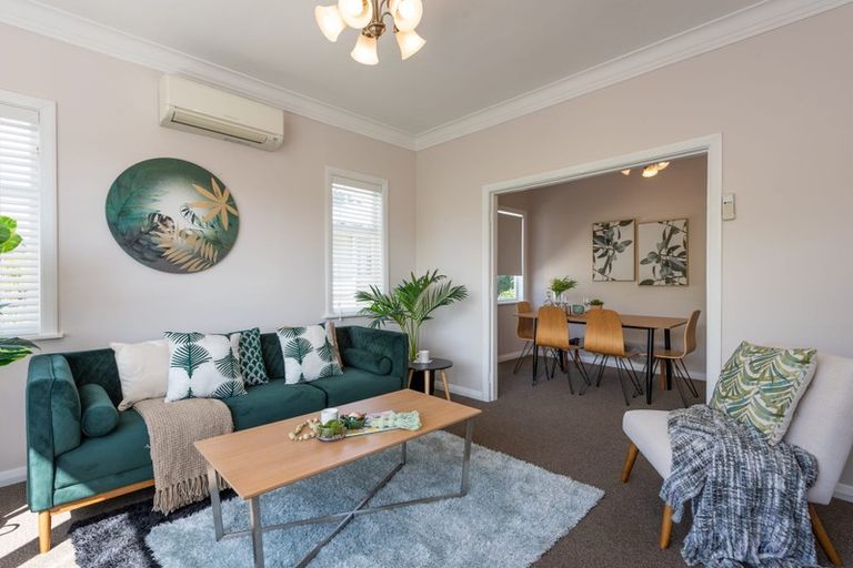 Photo of property in 349 Main Road, Tawa, Wellington, 5028