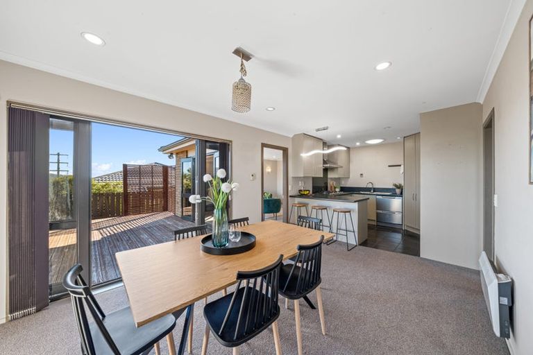 Photo of property in 30 Cedarwood Street, Woodridge, Wellington, 6037