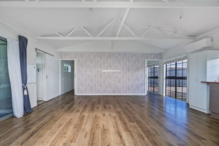 Photo of property in 35 Arthur Street, Whitianga, 3510