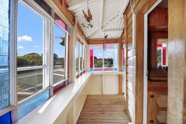 Photo of property in 140 Gonville Avenue, Gonville, Whanganui, 4501