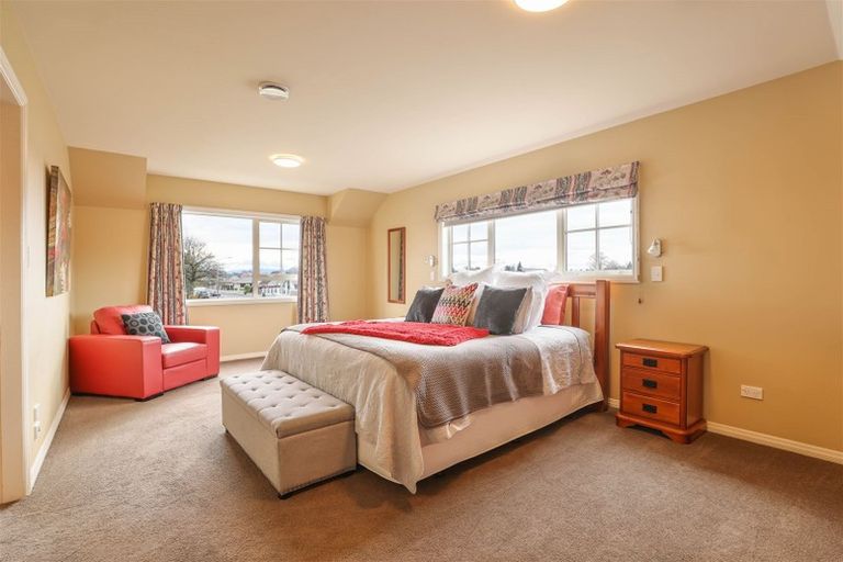 Photo of property in 66 Cameron Street, Ashburton, 7700