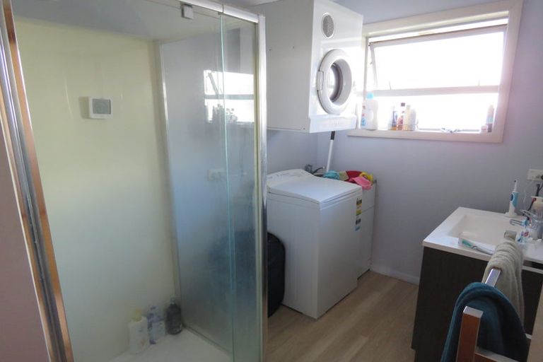 Photo of property in 2/28 Mona Vale Avenue, Riccarton, Christchurch, 8011