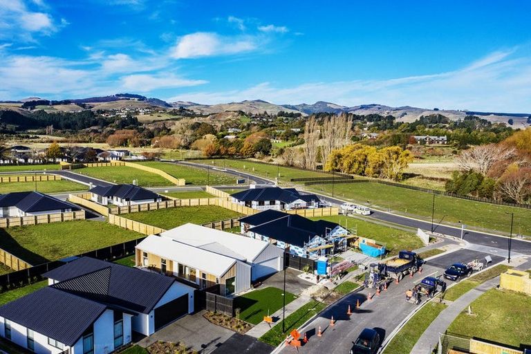 Photo of property in 11 Waterford Farm Road, Halswell, Christchurch, 8025