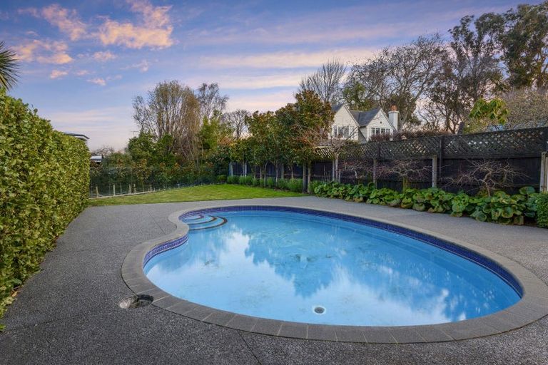 Photo of property in 7 Te Kura Street, Fendalton, Christchurch, 8014