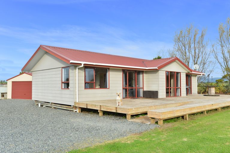 Photo of property in 1129 Mangakahia Road, Poroti, Whangarei, 0172