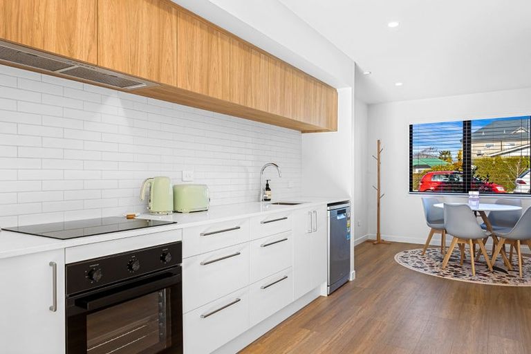 Photo of property in 4/18 Elizabeth Street, Riccarton, Christchurch, 8011