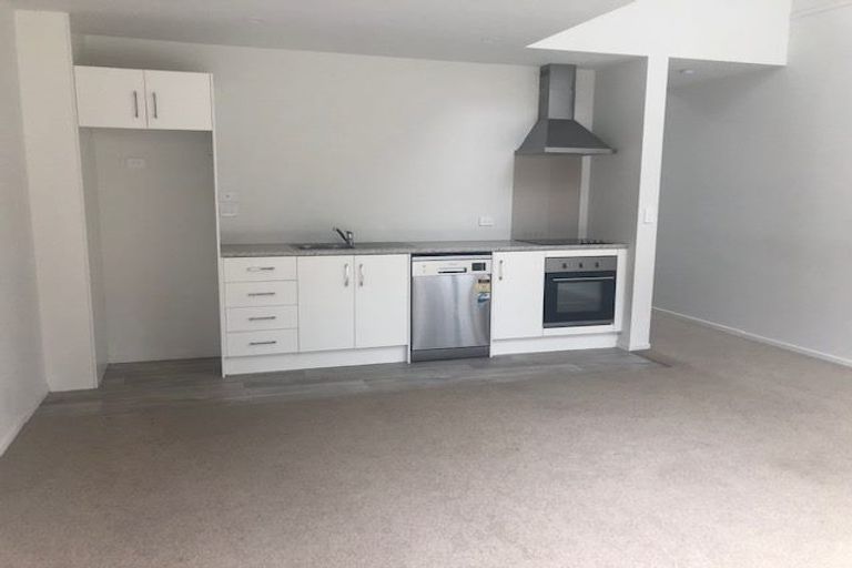 Photo of property in 28/17 Owens Place, Mount Maunganui, 3116