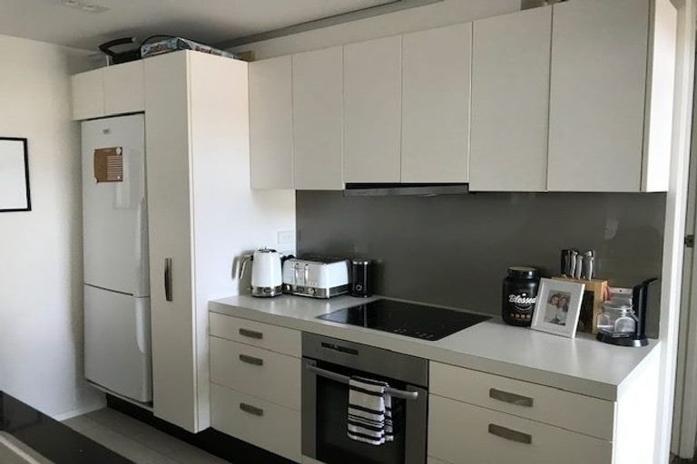 Photo of property in Bellagio Apartments, 11e/39 Taranaki Street, Te Aro, Wellington, 6011