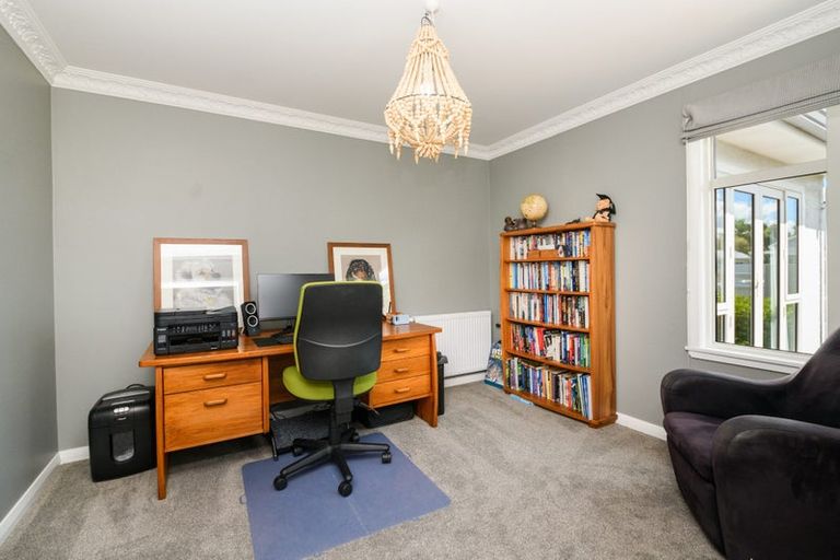 Photo of property in 107 Jickell Street, Hokowhitu, Palmerston North, 4410