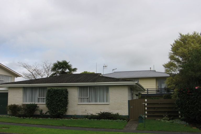 Photo of property in 6a Capri Place, Awapuni, Palmerston North, 4412