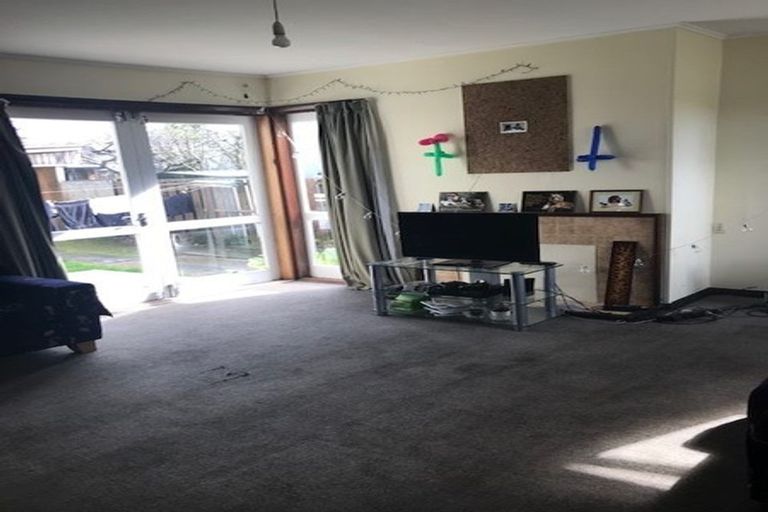 Photo of property in 27 Tika Street, Riccarton, Christchurch, 8041