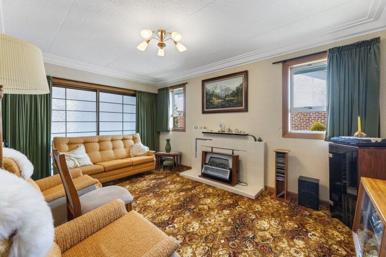 Photo of property in 12 Blake Street, Halfway Bush, Dunedin, 9010