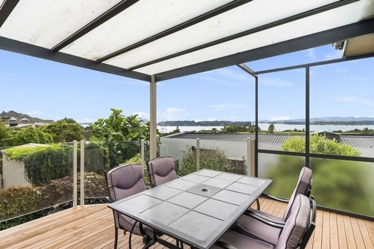 Photo of property in 1 Owen Place, Omokoroa, 3114