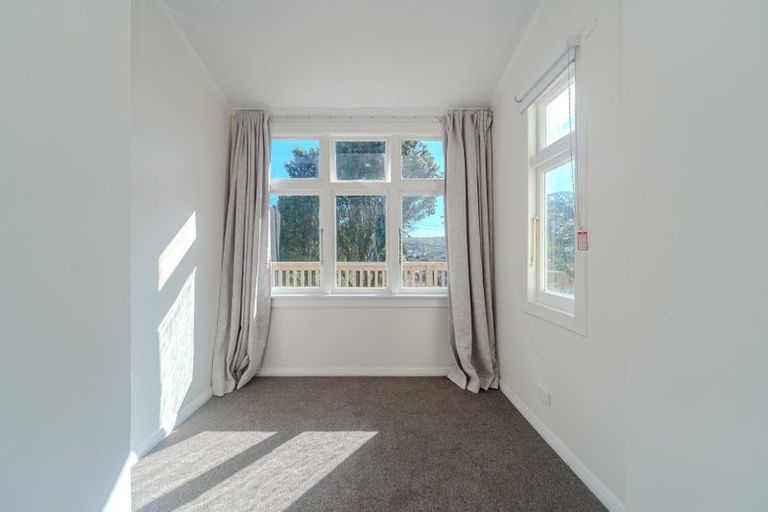 Photo of property in 9 Henderson Street, Karori, Wellington, 6012