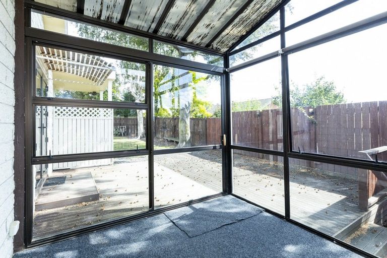 Photo of property in 14 Saint Cuthbert Place, Omarama, 9412