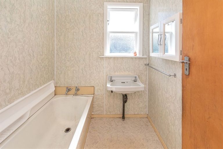 Photo of property in 48 Puriri Street, Gonville, Whanganui, 4501