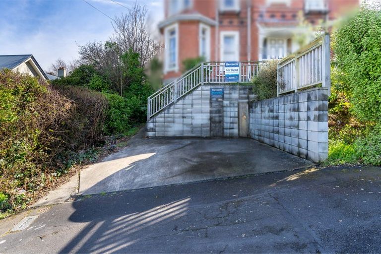 Photo of property in 8a Heriot Row, Dunedin Central, Dunedin, 9016