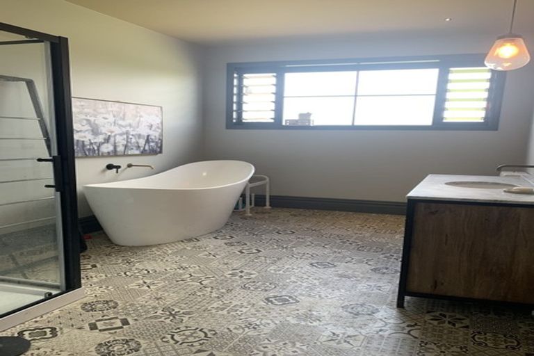 Photo of property in 18 Falls Road, Hunua, Papakura, 2583