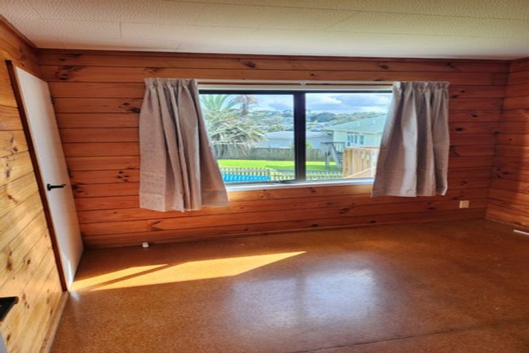 Photo of property in 10b Cedar Terrace, Stanmore Bay, Whangaparaoa, 0932