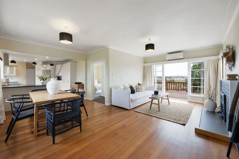 Photo of property in 6 Grey Street, Cambridge, 3434