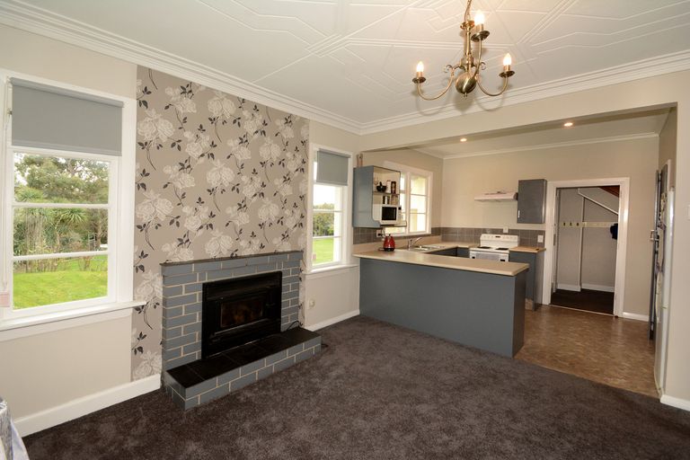 Photo of property in 56 Runbrake Street, Palmerston, 9430