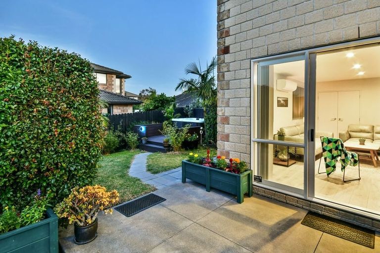 Photo of property in 214 Hill Road, The Gardens, Auckland, 2105