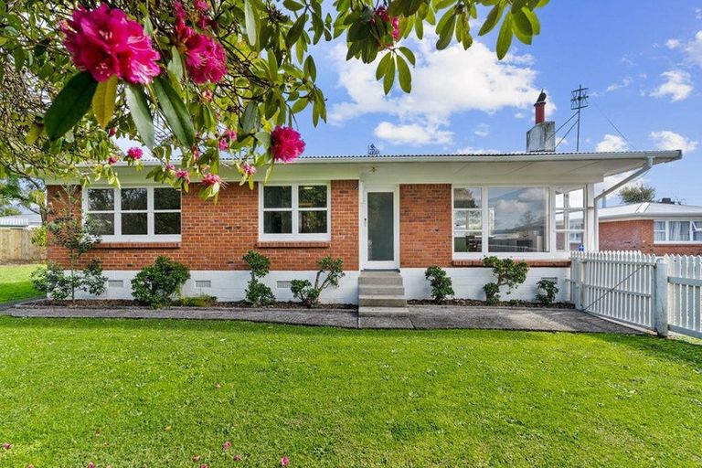 Photo of property in 9 Otuhiwai Crescent, Tikipunga, Whangarei, 0112