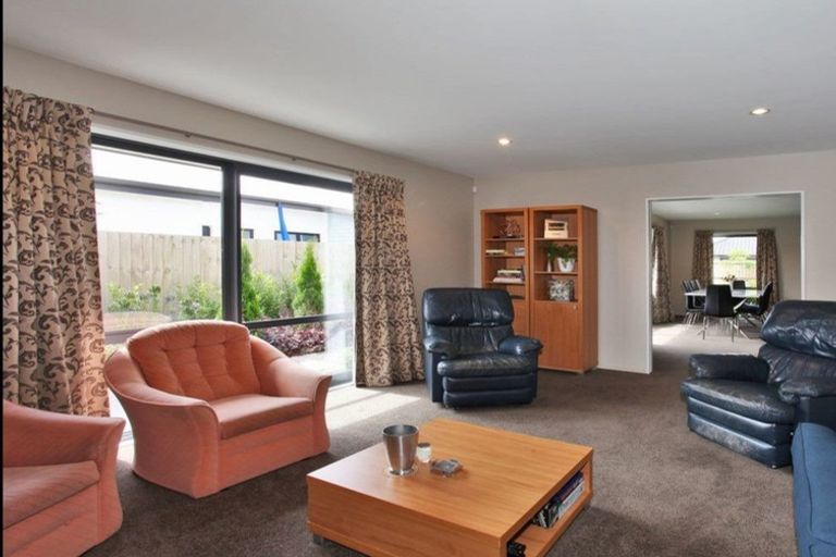 Photo of property in 38 Meyer Crescent, Halswell, Christchurch, 8025