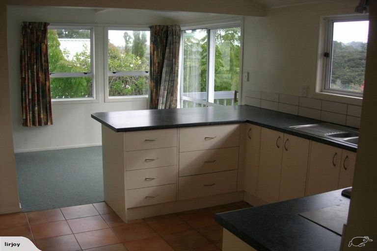 Photo of property in 1/46 Elliott Avenue, Bayview, Auckland, 0629