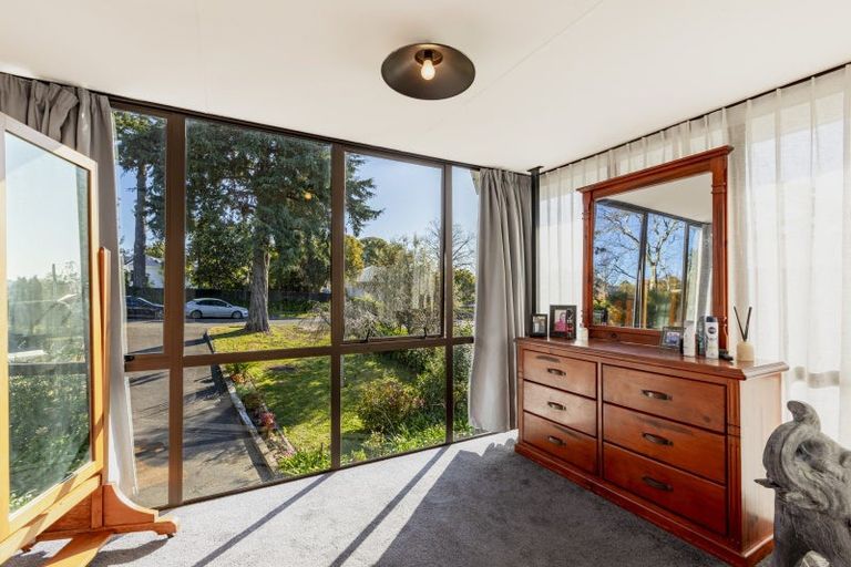 Photo of property in 19 Selwyn Road, Havelock North, 4130