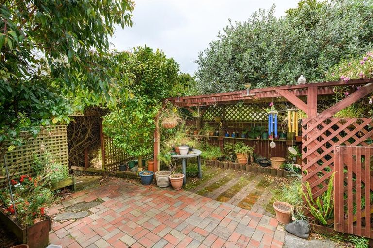 Photo of property in 46a Skerman Street, Marton, 4710