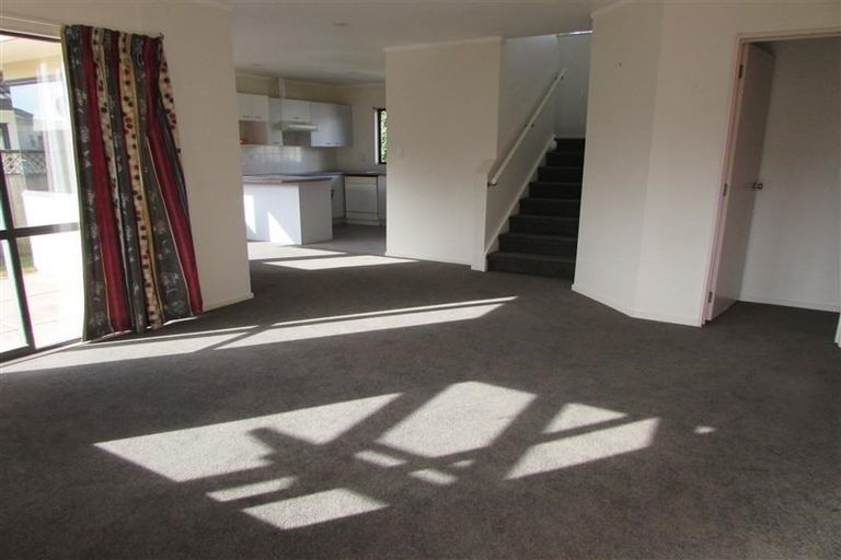 Photo of property in 4/19 Roanoke Way, Albany, Auckland, 0632