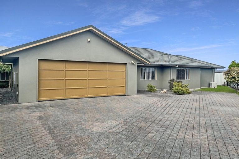 Photo of property in 18 The Grove, Nukuhau, Taupo, 3330