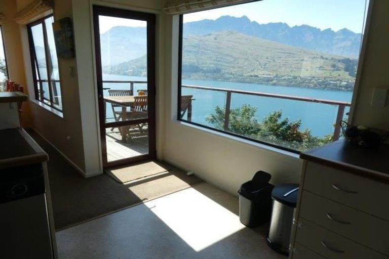 Photo of property in 21a Highview Terrace, Queenstown, 9300