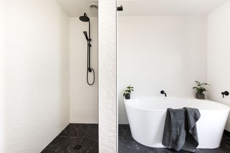 Photo of property in 7 South Oaks Close, Pukemoremore, Cambridge, 3493